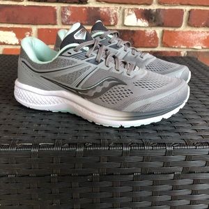 Saucony Womens Omni 19 S10571-30 Gray Alloy/Sky Running Shoes Size 9.5 Wide